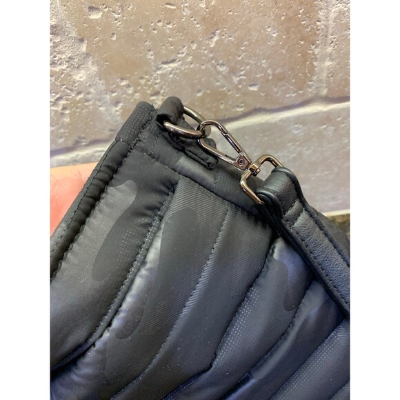 Think Royln The Mercer Crossbody Bag Black Quilted Camo NWOT - Picture 11 of 11